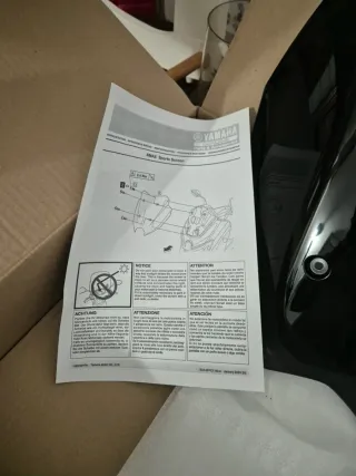 Cúpula Yamaha Sports Screen Negra