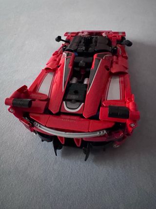 LEGO Ferrari FXX K Construido