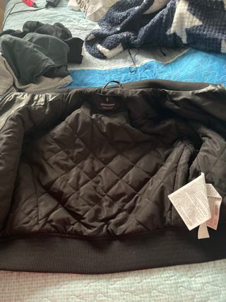 Chaqueta cuero negra Stradivarius a estrenar