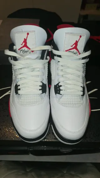 Air Jordan Retro 4 Black Red