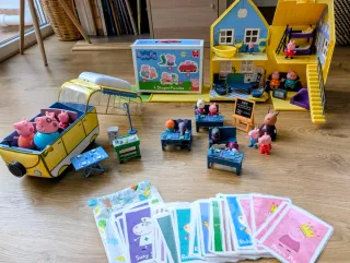 Lote Peppa Pig: Casa, Coche, Colegio, Puzzles y +