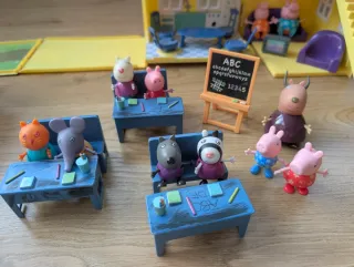 Lote Peppa Pig: Casa, Coche, Colegio, Puzzles y +