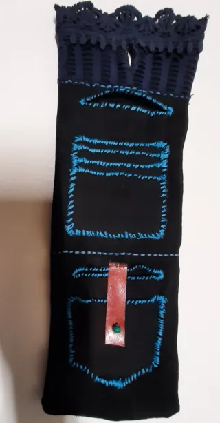 Carteras artesanales cosidas a mano