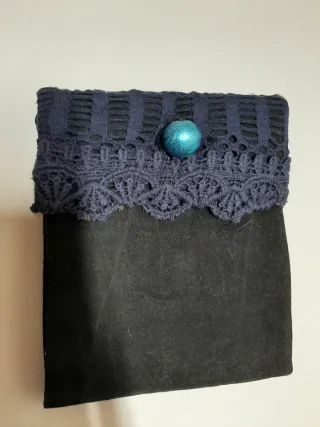 Carteras artesanales cosidas a mano