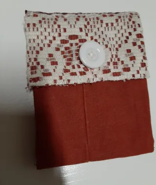 Carteras artesanales cosidas a mano