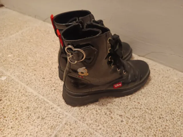 Botas Minnie charol Lefties Talla 34