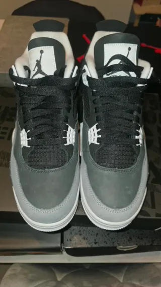 Air Jordan Retro 4 Scarpe Uomo
