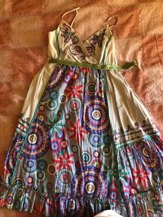 Vestido tirantes con estampado geométrico