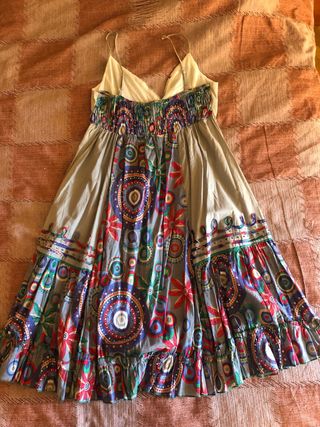 Vestido tirantes con estampado geométrico