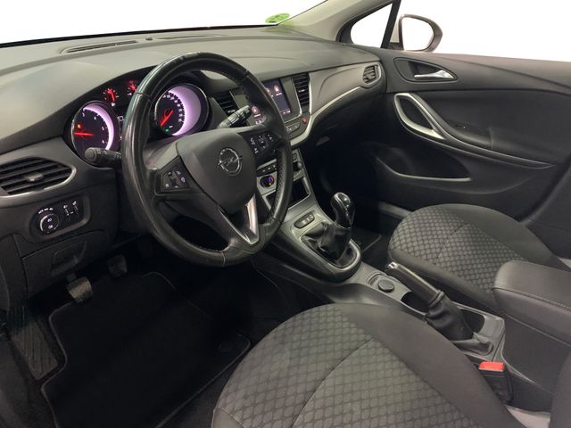 Opel Astra 2020 105CV