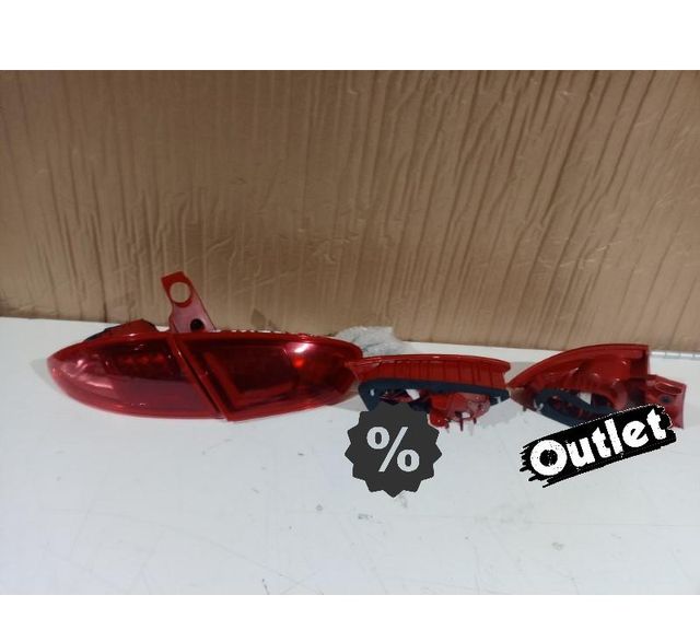 XC PILOTOS PARA SEAT LEON 1P 09-12 LIGHT BAR ROJO AHUMADO R1