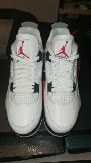 Air Jordan Retro 4 Scarpa