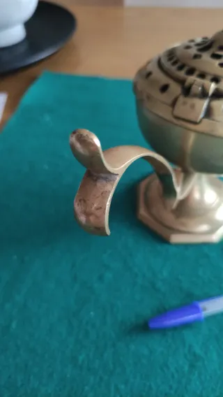 Antiguo inciensario auténtico de bronce