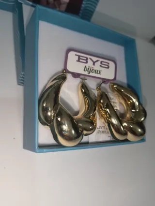 Orecchini BYS Metallo Ovali Bombati Oro