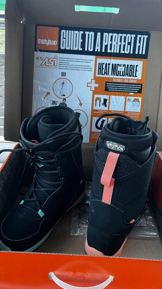 Botas de Snowboard ThirtyTwo Negras y Turquesa