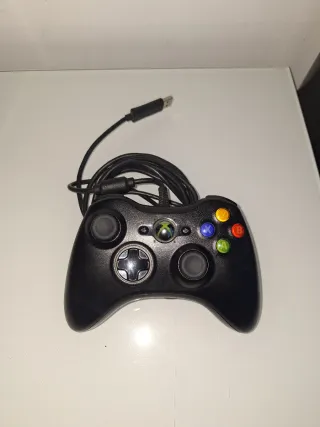 Mando Xbox 360 con cable