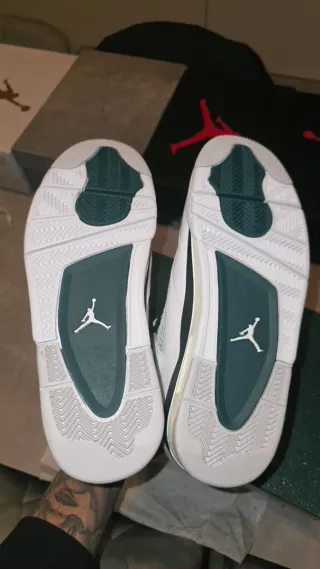 Air Jordan Retro 4 Verde