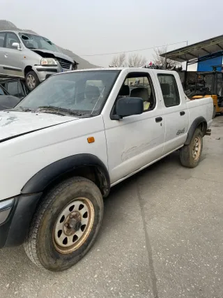 Despiece Nissan Navara 2.5 TD