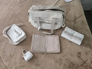 Conjunto bolso carro Mayoral blanco y beig