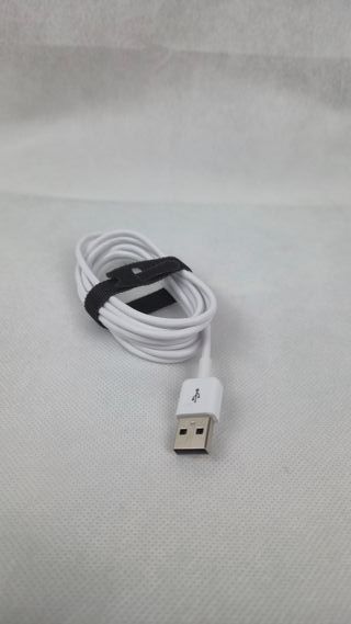 Cable USB-A a USB-C 1.8m Amazon Basics Blanco
