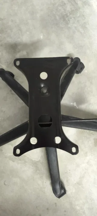 Base sedia ufficio con rotelle