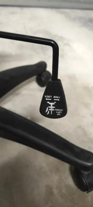 Base sedia ufficio con rotelle