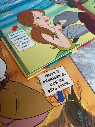 Primeros libros con olores. Libros seminuevos.