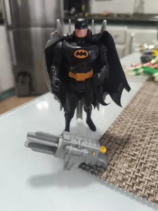 Muñeco Batman con arma