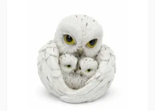 Lechuza con bebés figura decorativa