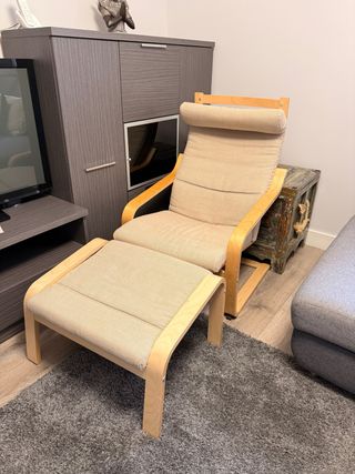 Sillón y reposapiés POÄNG