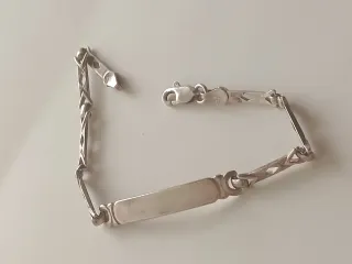 Bonita pulsera de plata vintage