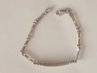 Bonita pulsera de plata vintage