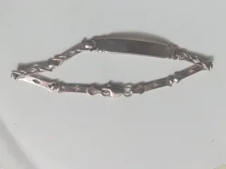 Bonita pulsera de plata vintage