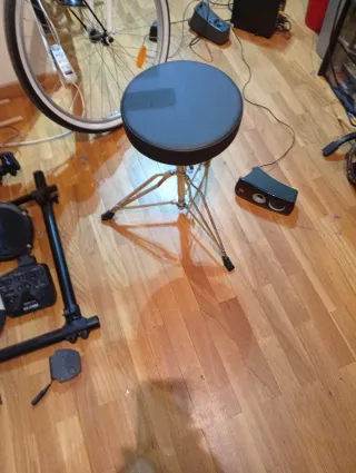 Batería Electrónica Alesis Debut Kit