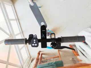 Xiaomi Mi Scooter Eléctrica 3