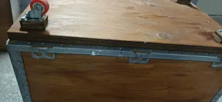 2 unidades Baúl de madera con ruedas, 50 cada uno