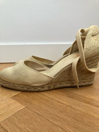Castañer Alpargatas Oro Talla 41