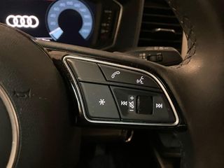 Audi A1 Sportback Adrenalin Black edition 30 TFSI 81 kW (110 CV) S tronic