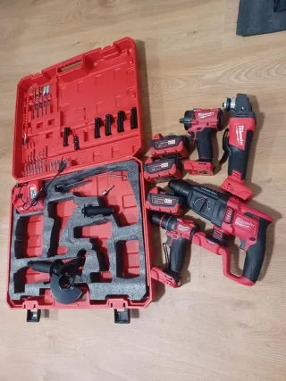 Kit Heramientas Milwaukee Nuevo 4 in 1 grand nuevo