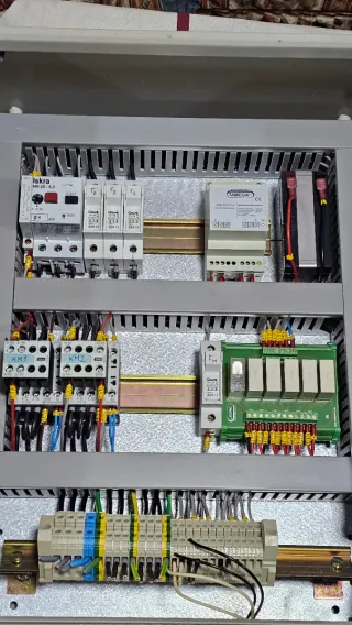 Cuadro de maniobra bombas jockey