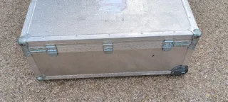 Flightcase maleta metálica, ruedas con Ruedas