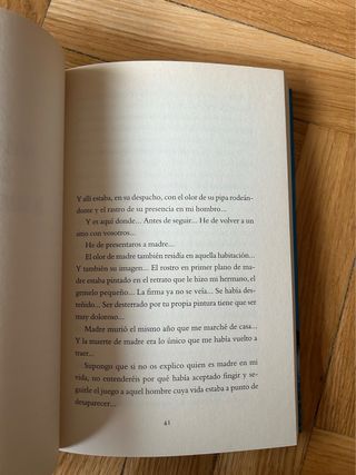 Brújulas que buscan sonrisas perdidas (Spanish ...