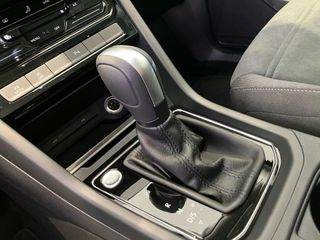 Volkswagen Touran R-Line 2.0 TDI 110 kW (150 CV) DSG