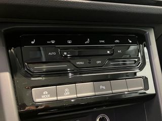 Volkswagen Touran R-Line 2.0 TDI 110 kW (150 CV) DSG