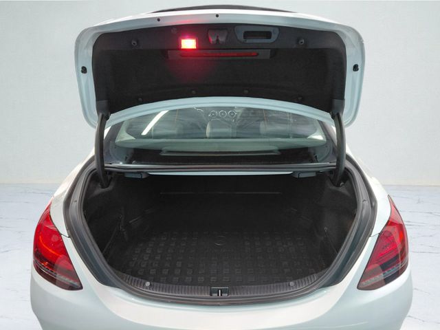 Mercedes-Benz Clase C 220 2018 AMG