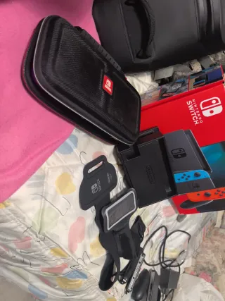 Nintendo Switch Naranja y Morado