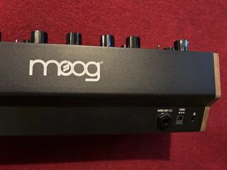 Moog Mother-32 Sintetizador Analógico Semi-Modular