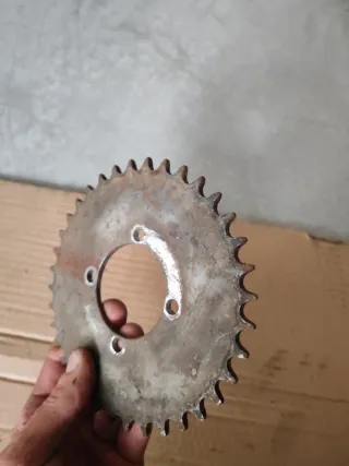 Plato Cadena Derbi Antorcha