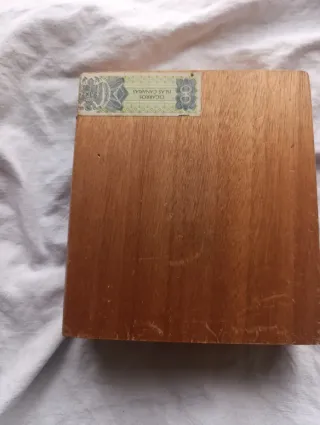 Scatola vuota di sigari La Belleza N°1