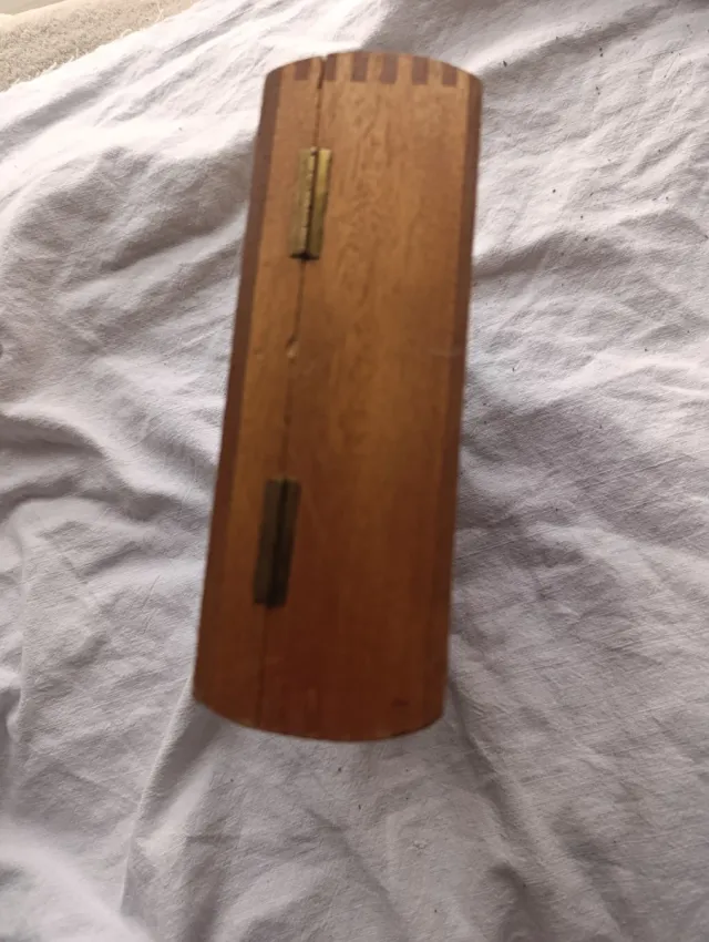 Caja de puros La Belleza N°1 - Vacía